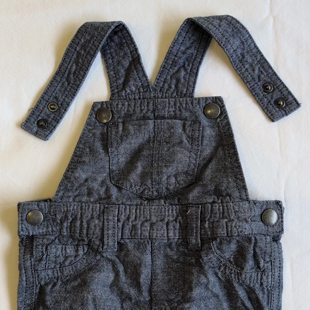 joe fresh chambray style denim overalls shorts cotton unisex 6-12 months baby - Picture 4 of 7